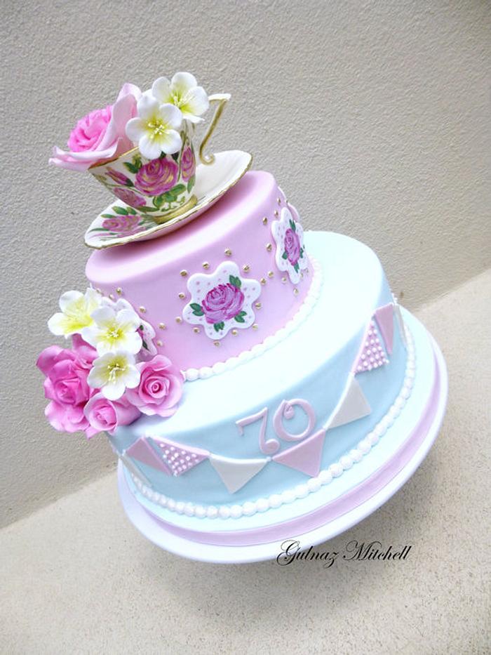 English High Tea cake "Lorraine" with gumpaste Cup and Saucer 