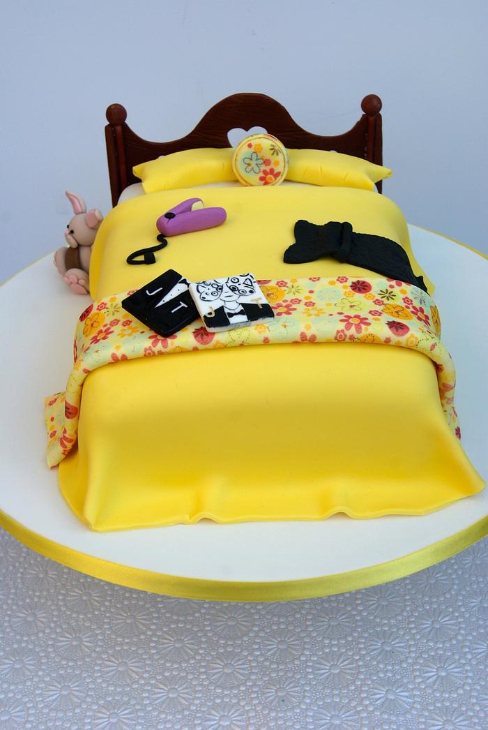 Teenage bed cake 