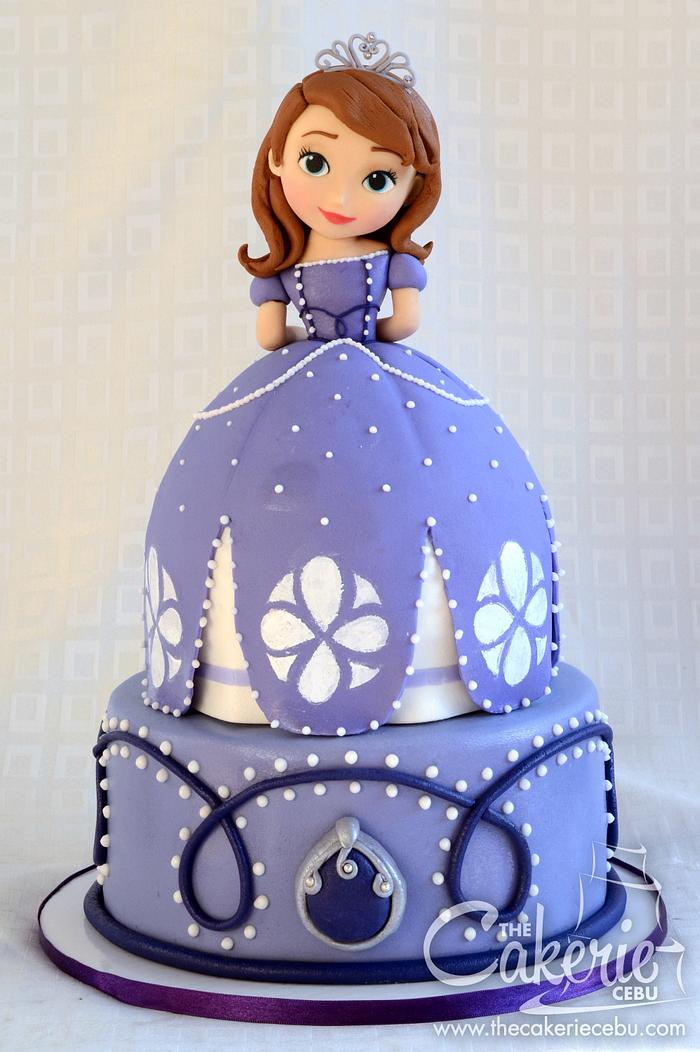 Sofia the first buttercream frosting I did last night. how do you see it :  r/cakedecorating