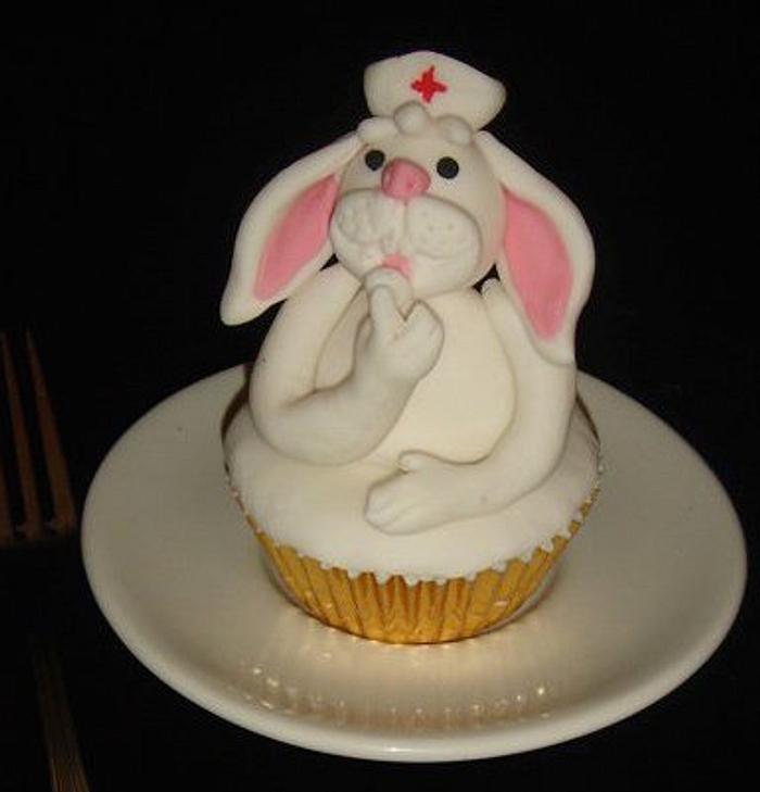 Nursing Around...... Easter Cupcakes 