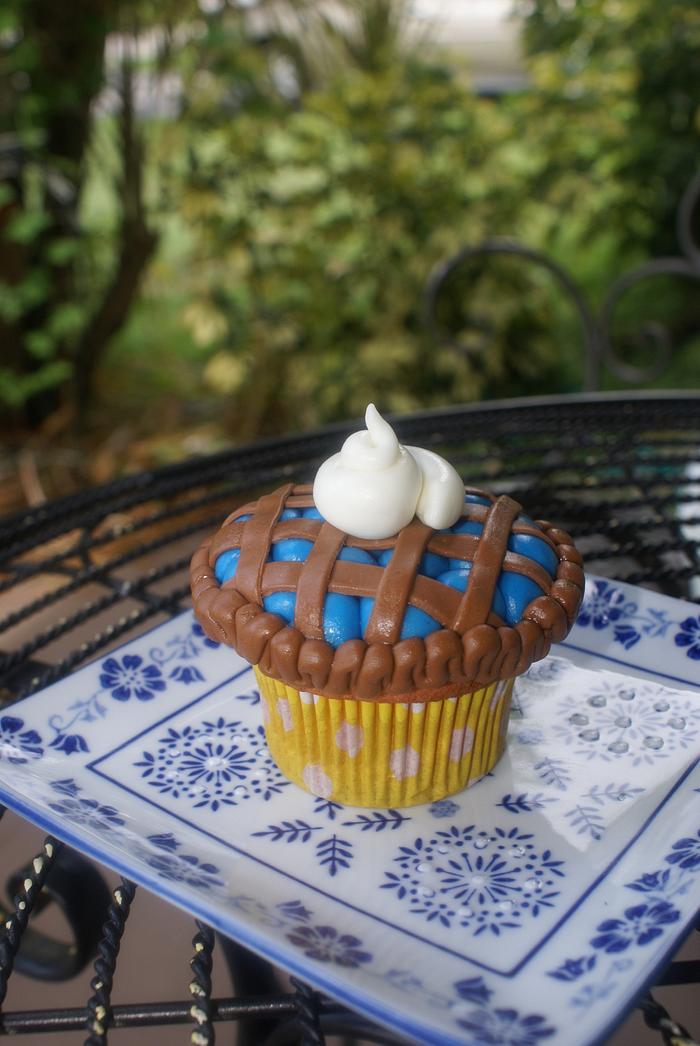 Blueberry Pie cupcake