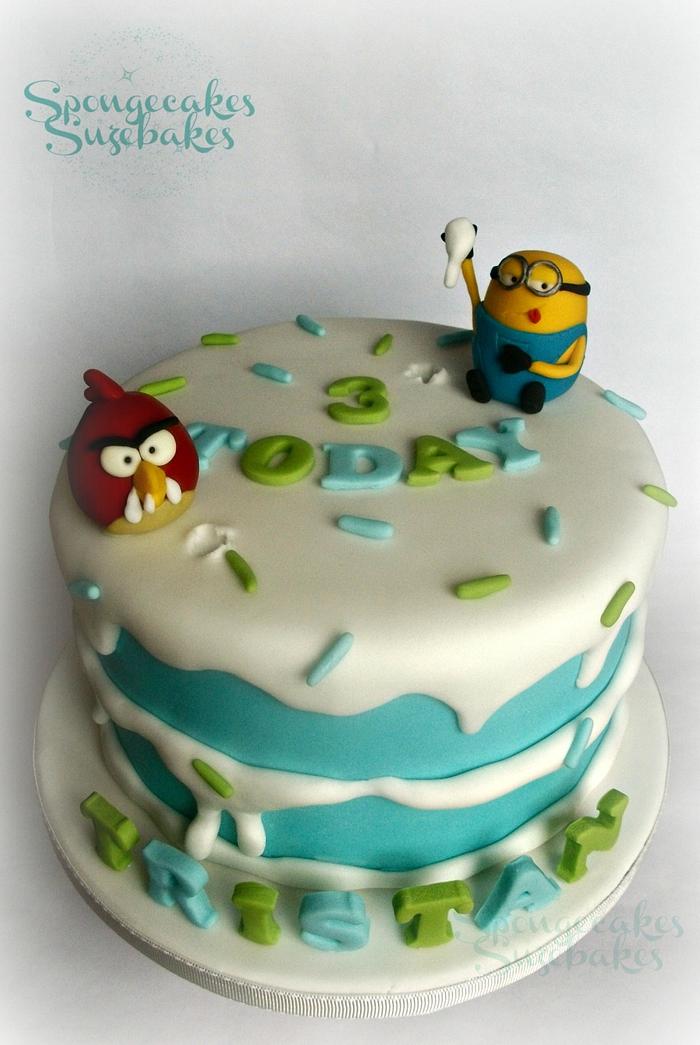 Angry Bird vs Minion Cake