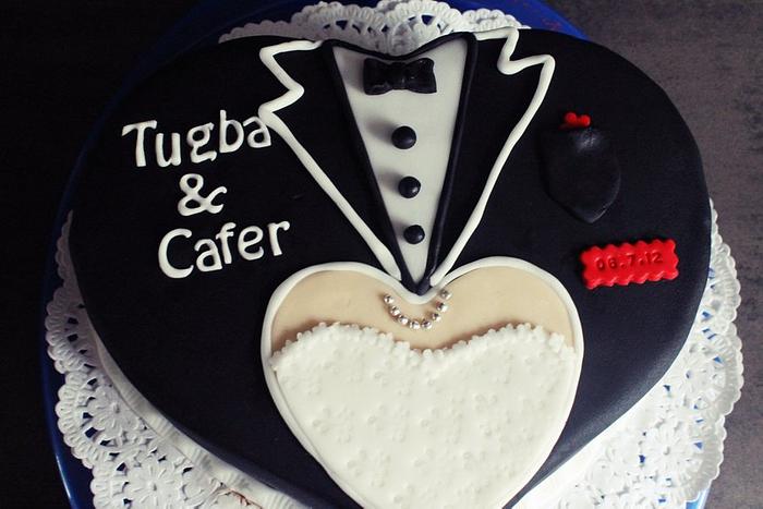 Bride & Groom Cake - Heartshaped