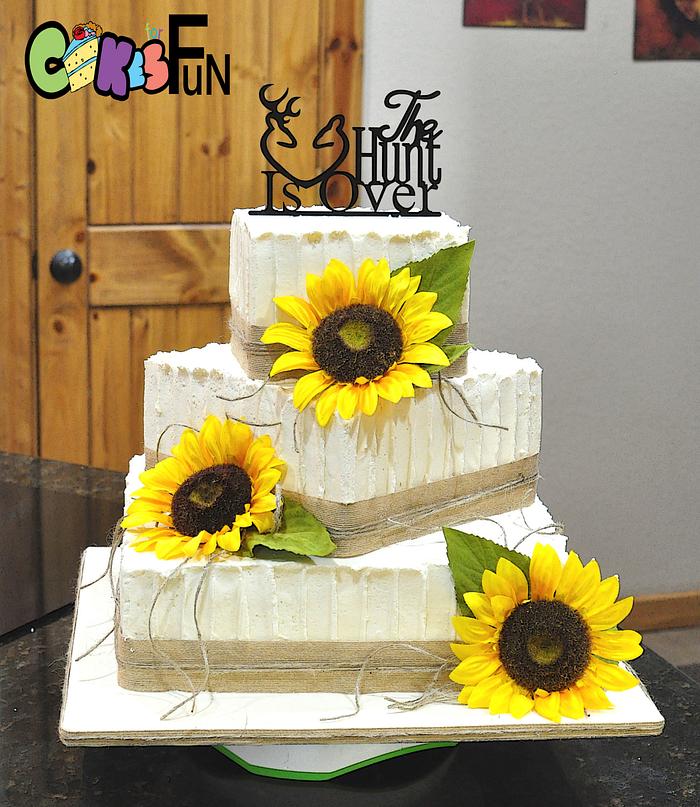 Country Wedding Cake With Sunflowers