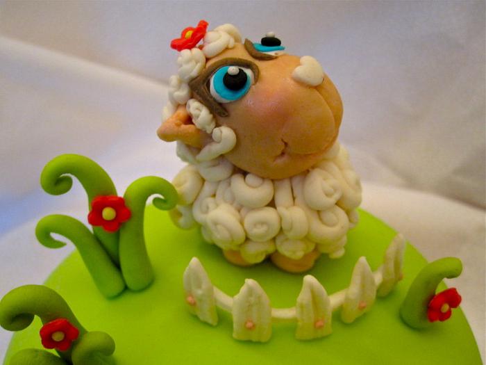little sheep cake