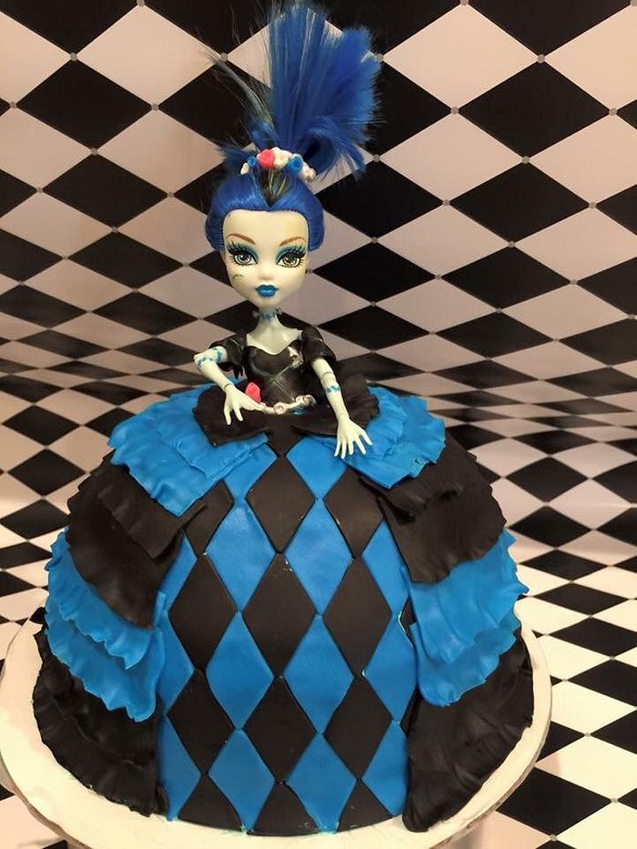 Monster high doll cake