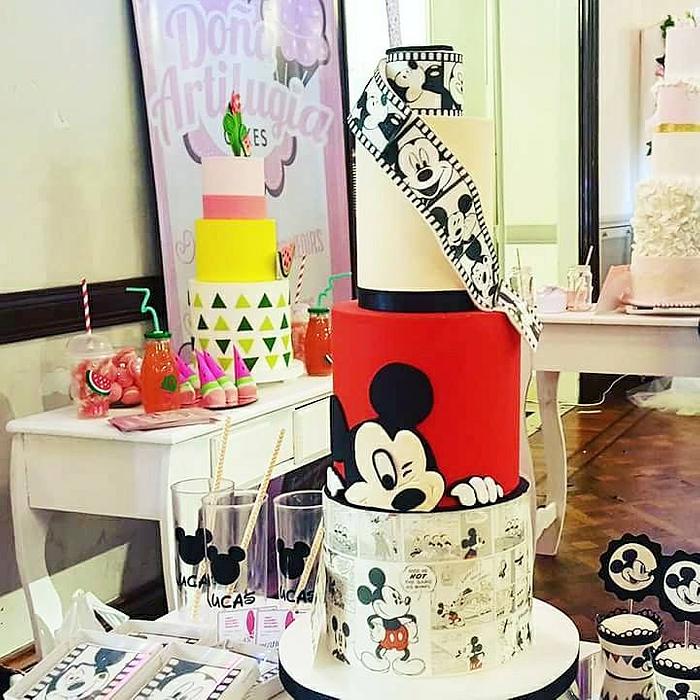 Doña Artilugia Cakes - Mickey vintage