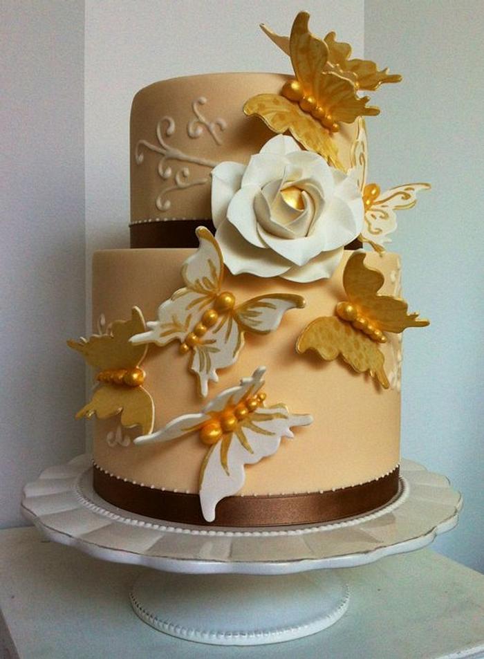 Golden butterflies cake