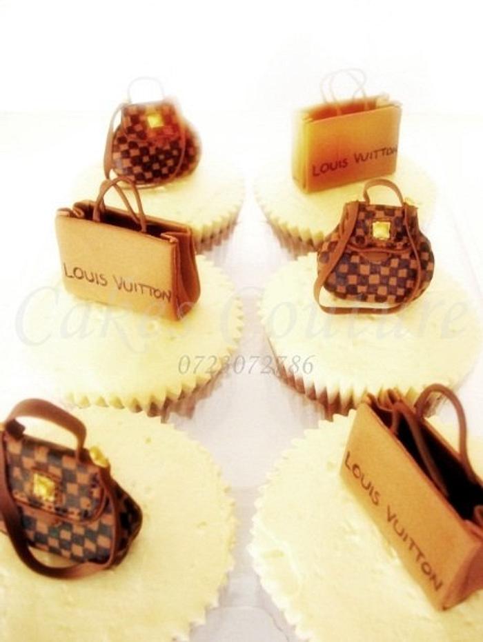 fashion cakes/ cupcakes