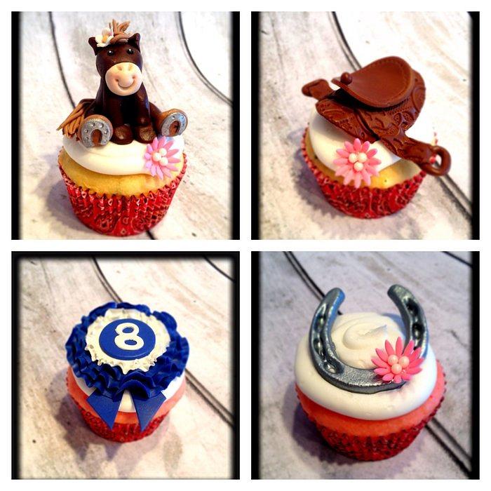 Horse themed cupcakes