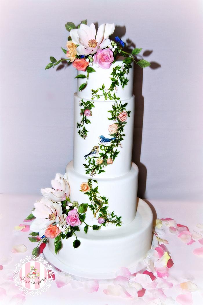 Magnolias and Painted vines - Decorated Cake by Sweet - CakesDecor