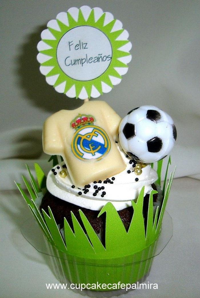 Real Madrid Cupcake