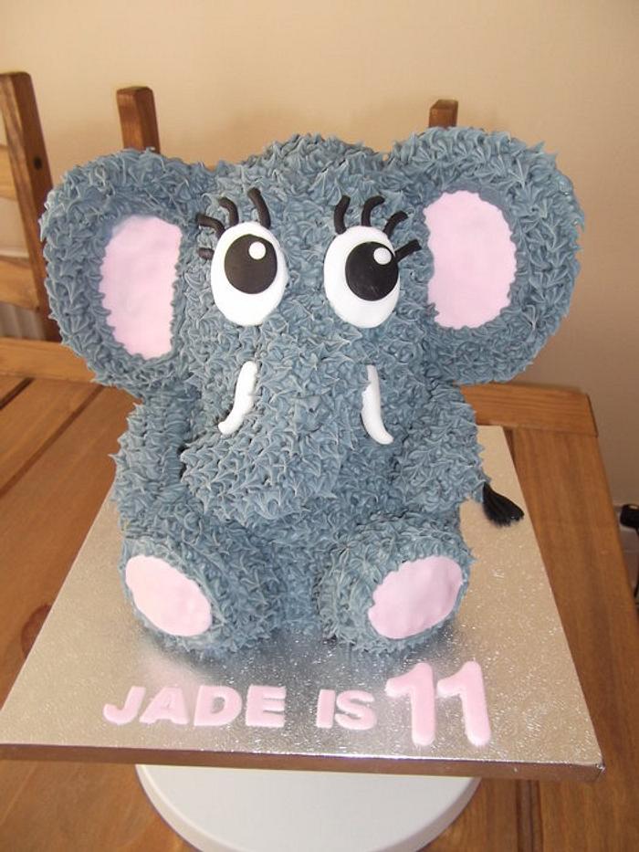 3D Elephant cake