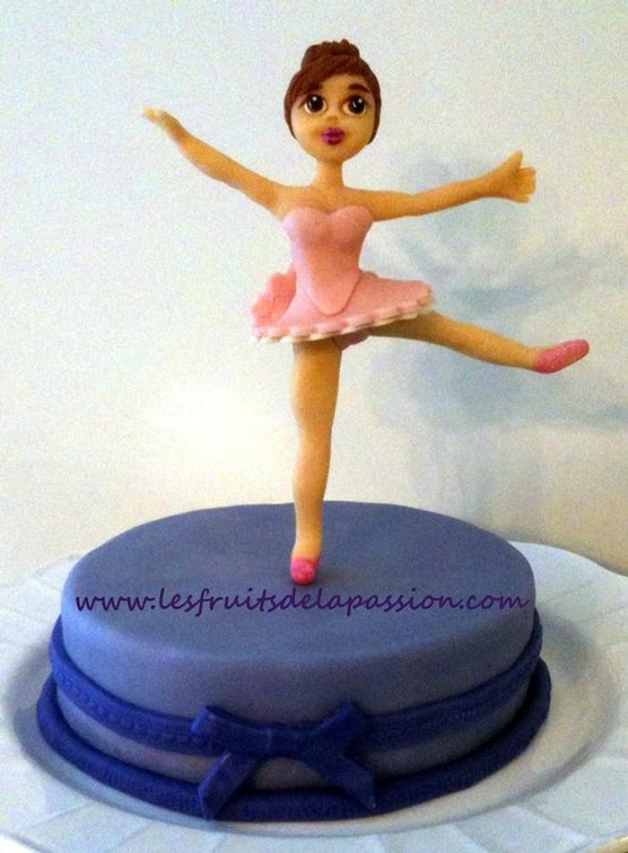 Ballerina girl cake