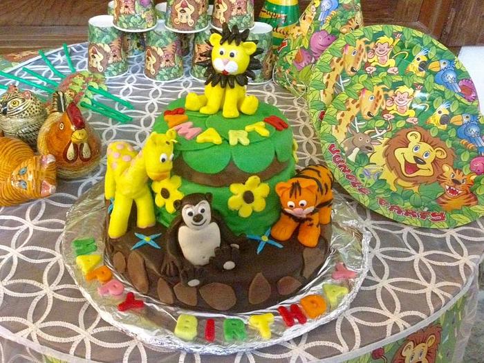 Jungle theme birthday cake 