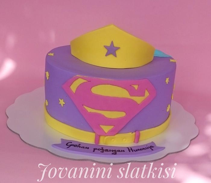 Supergirl cake