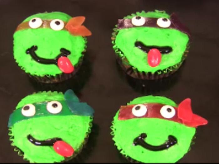 Easy TMNT Camouflage Cupcakes