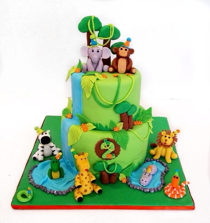 Animal jungle cake