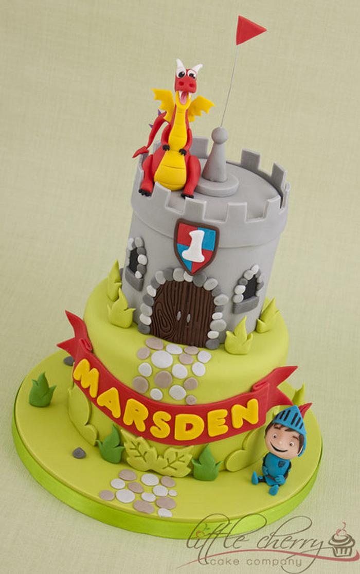 Mike the Knight Castle Cake