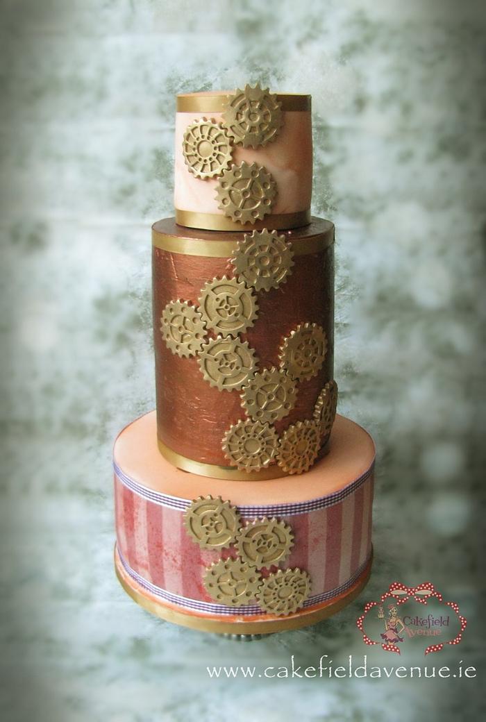 STEAMPUNK WEDDING CAKE