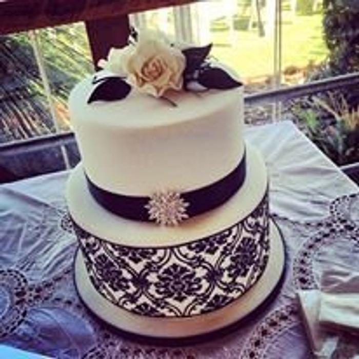 Damask stencil wedding cake