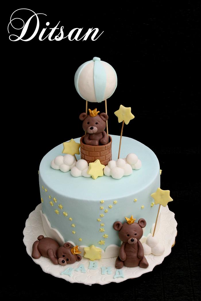 cake with bears