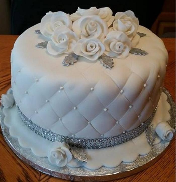 Quilted Cake with Roses