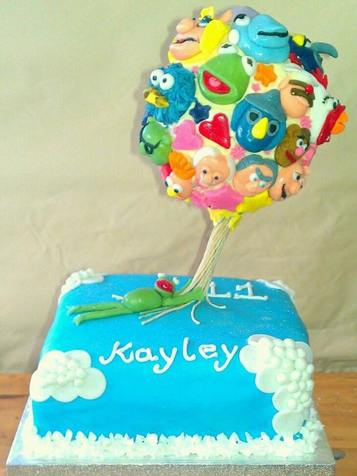 Floating Muppet balloon cake