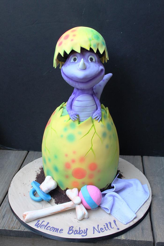 Creative mum show's off her son's incredible dinosaur egg birthday cake |  Daily Mail Online