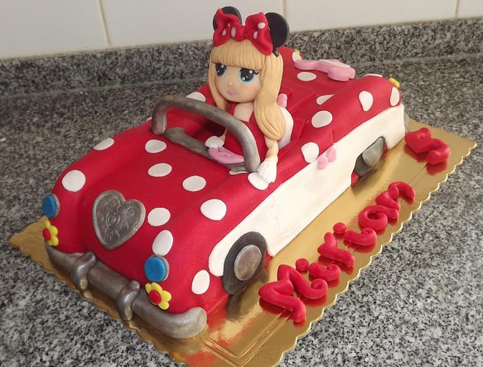 Doll and Cabriolet "I Love Minnie"