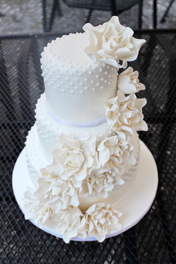 White Gardenia Wedding Cake