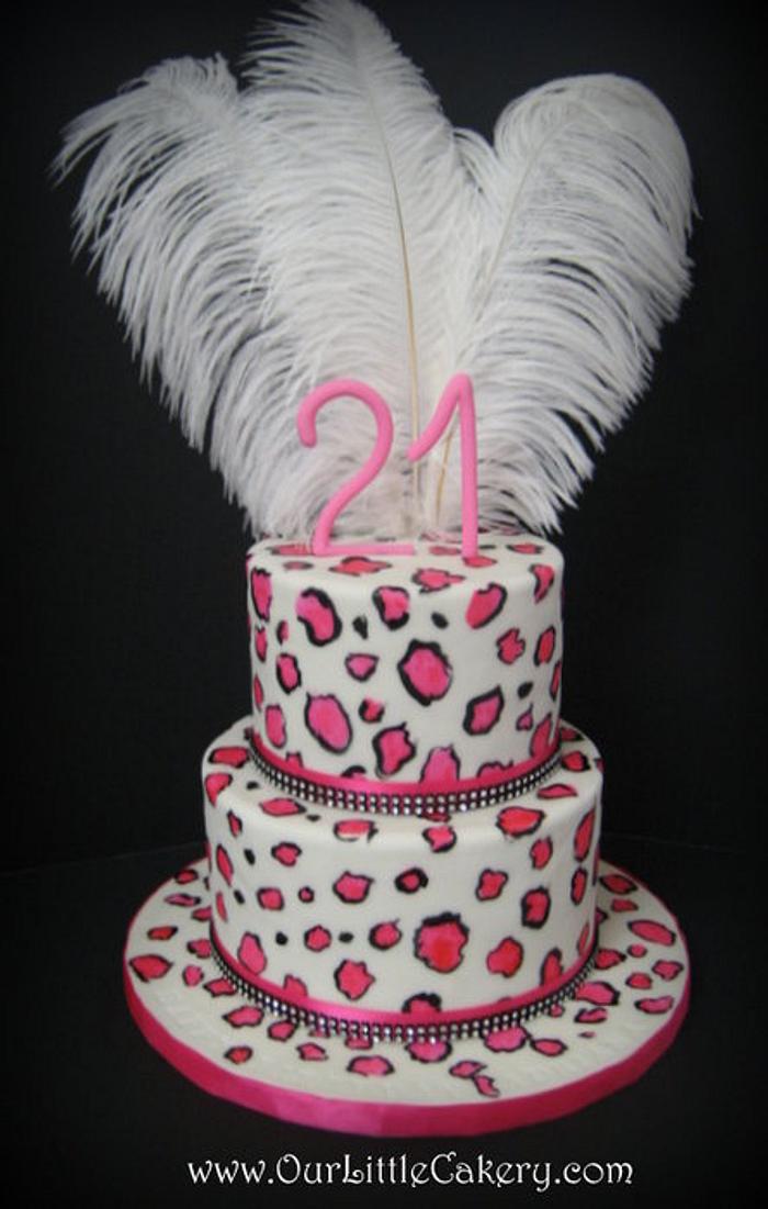 Leopard cake in pink