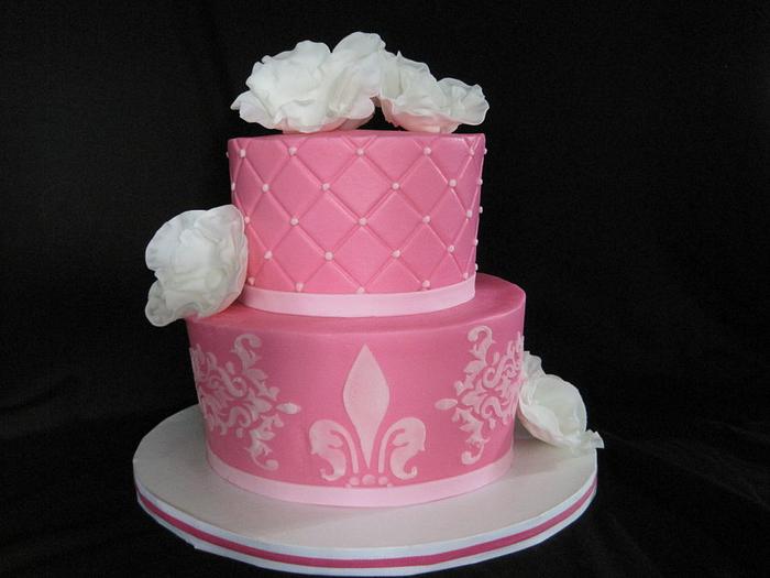 Pink stencil cake