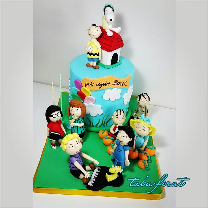 Charlie Brown cake