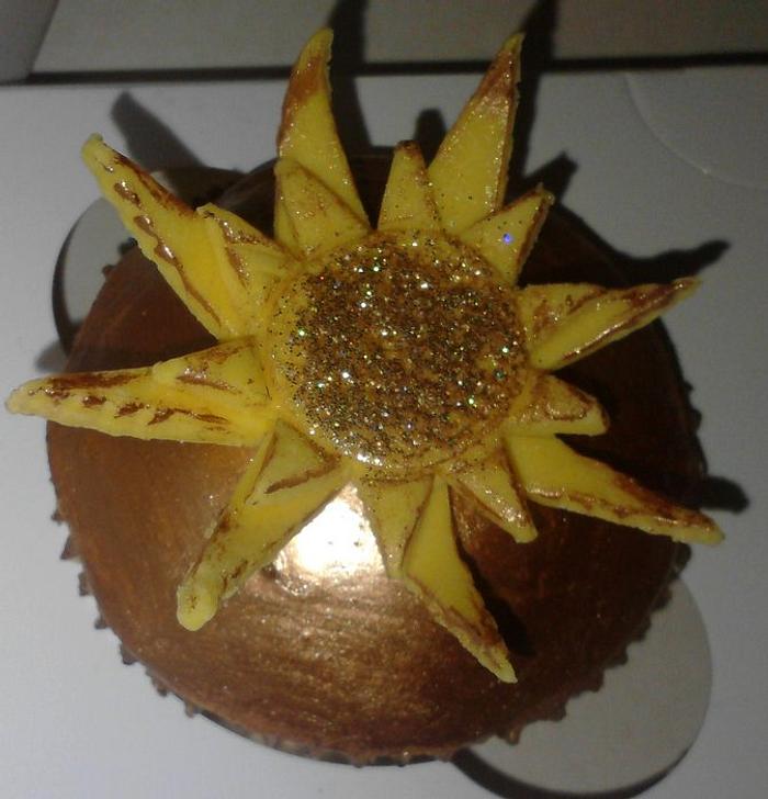A Sunshine Cupcake