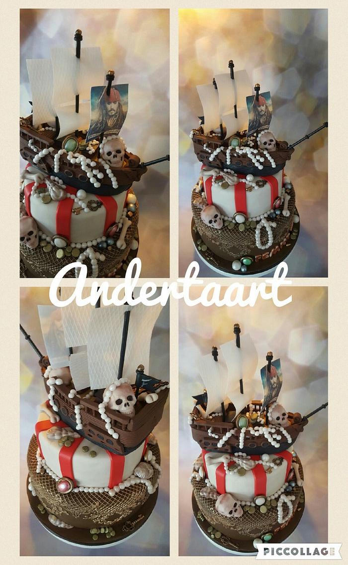 Pirates cake 2