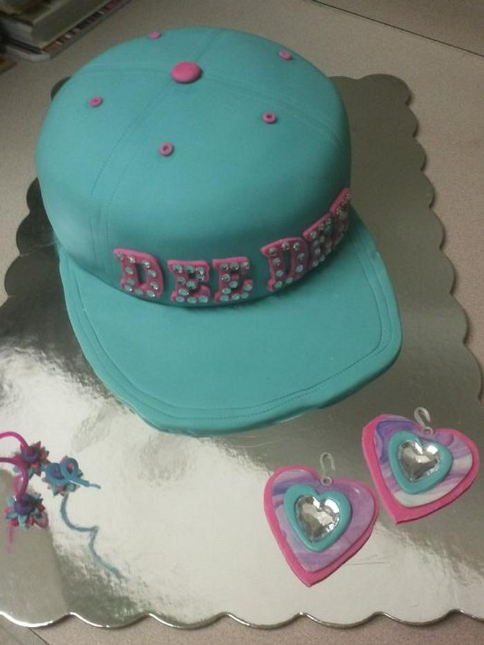 "Dee Dee" hat cake