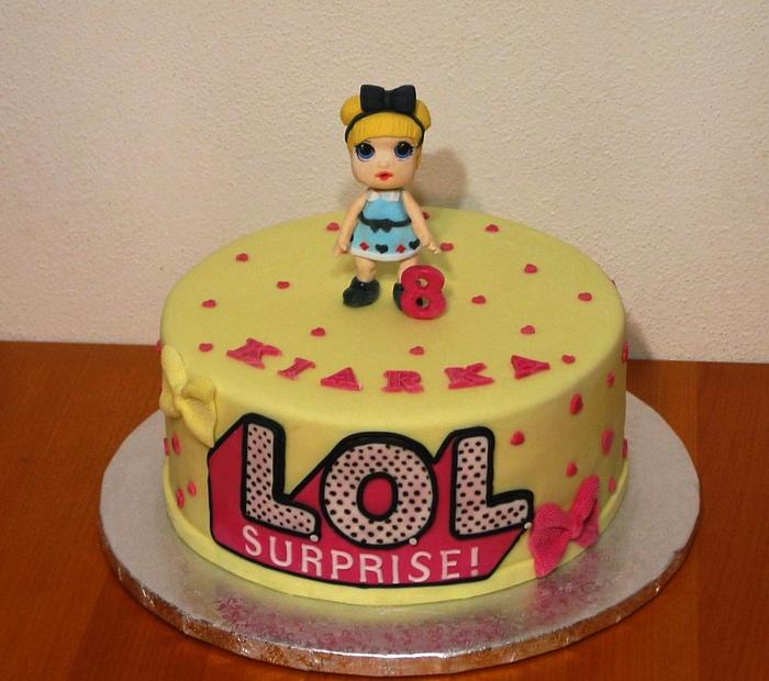 LOL cake
