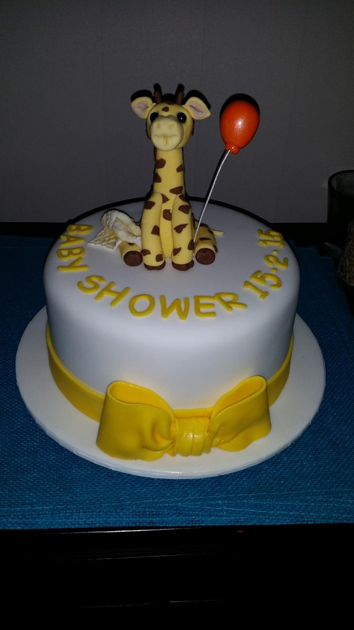 Giraffe Baby shower cake 