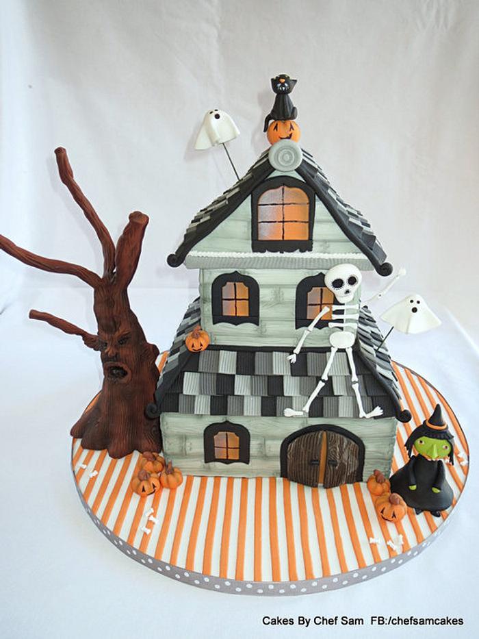 Detailed Haunted House Cake
