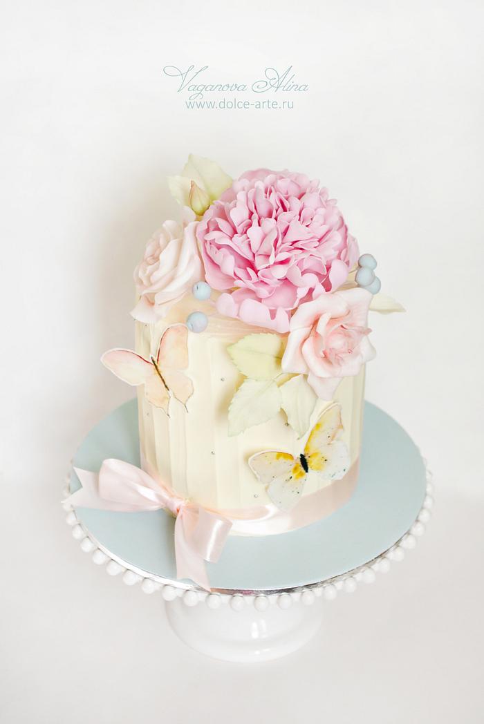 a small wedding cake
