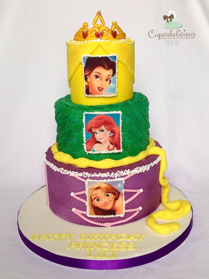 Disney princess cake!