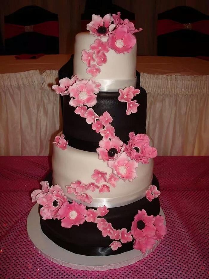 Fantasy Flowers Wedding Cake