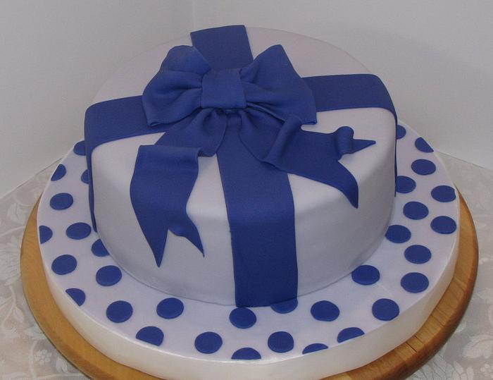 Polka Dots Gift Cake