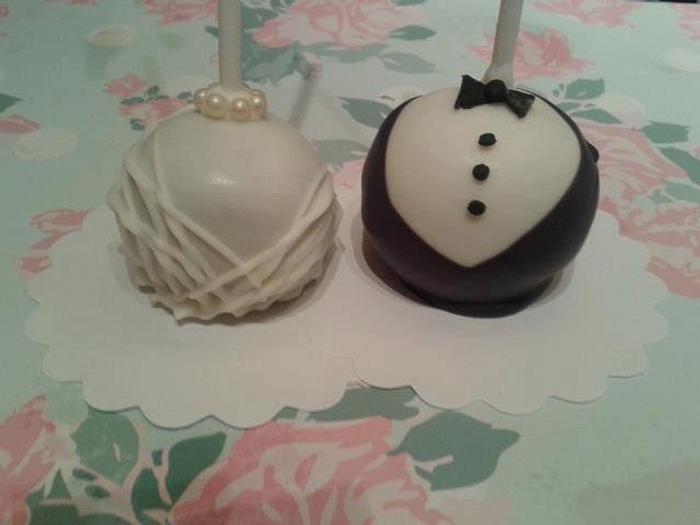 Bride and Groom Cake pops