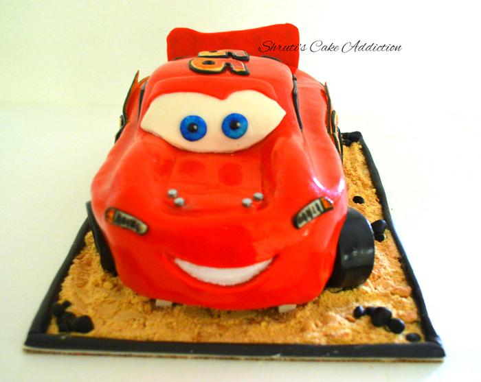 3D Lightning McQueen Cake !!!