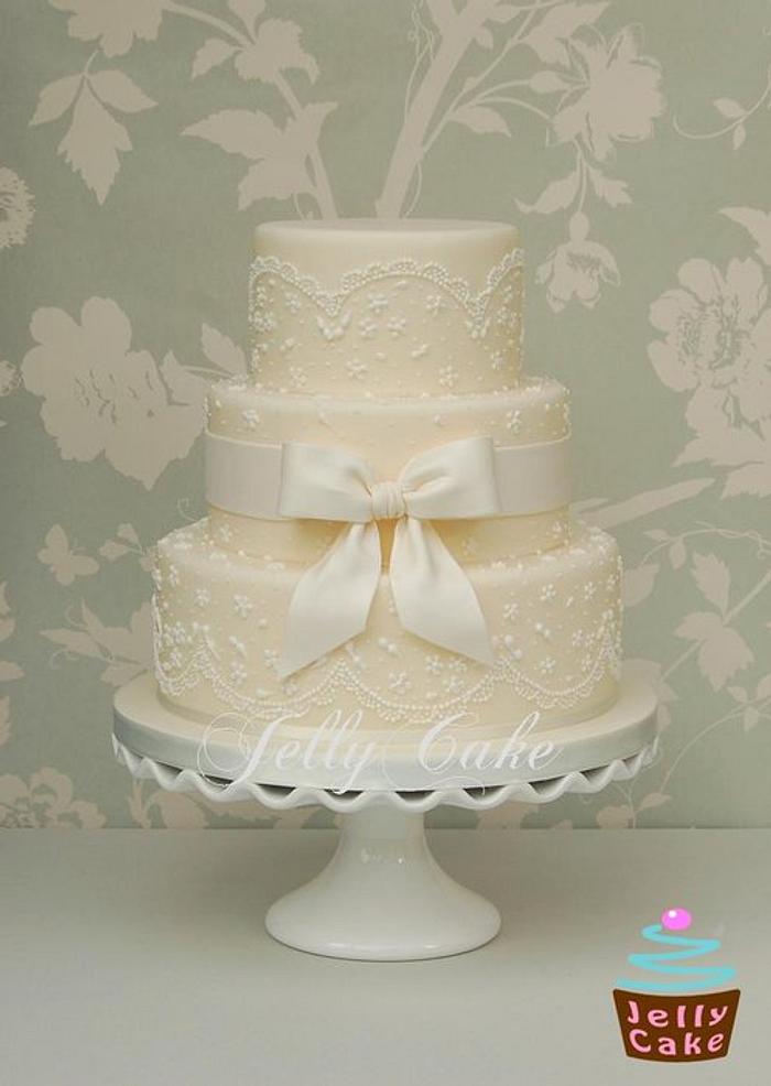 Lace and Bow Wedding Cake