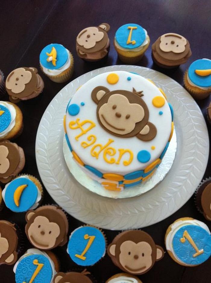 Mod monkey birthday cake with matching cupcakes