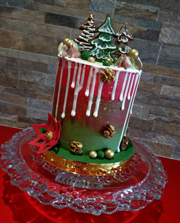 Christmas drip cake
