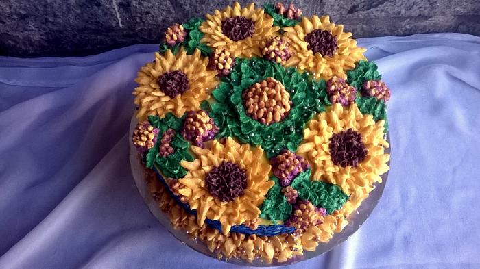 Sunflower Buttercream cake